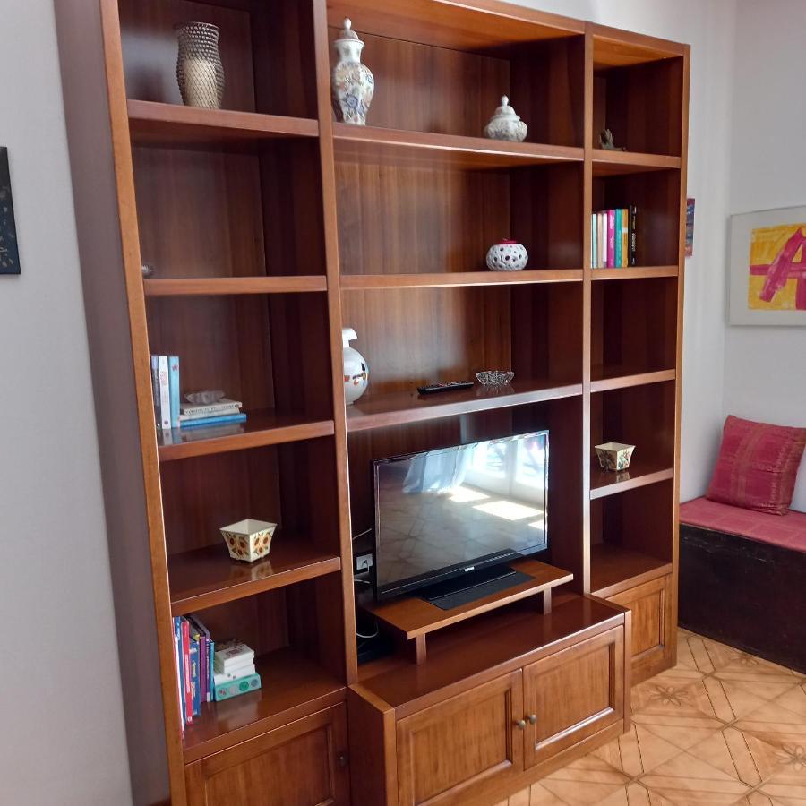 레반토 La Casa Di Walter 아파트 외부 사진